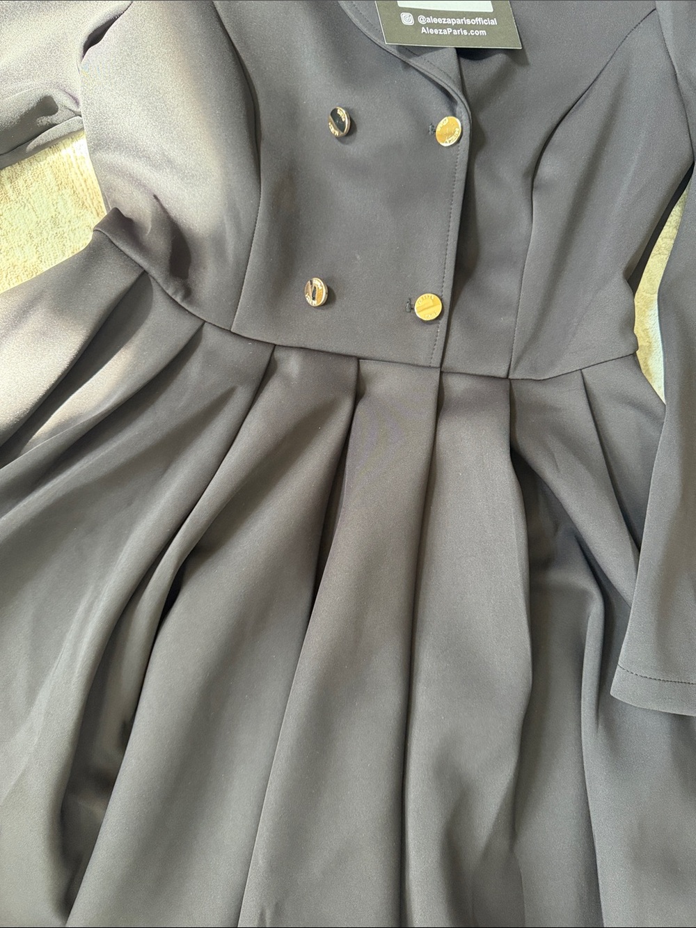 Elegant Black Double-Breasted Fit & Flare Long Sleeve Dress - Picture 4 of 7